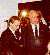 Helmut Kohl inspecting SuperMemo
